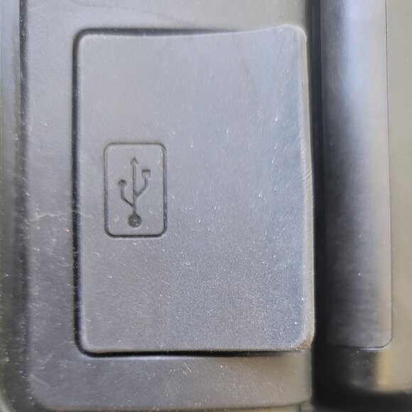 G-RO Smart Carry-On Bag 22" 2-Wheel Luggage + Battery Pack ALL BACK - Picture 3 of 16